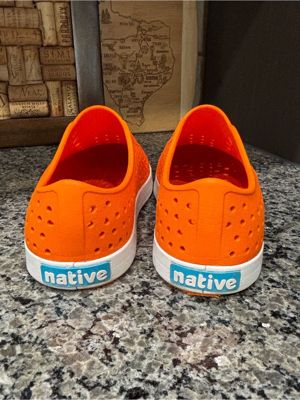 Native Junior Unisex Orange Waterproof Sneakers Size 4 - Picture 5 of 11